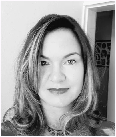 Mel, founder of SummariesSA